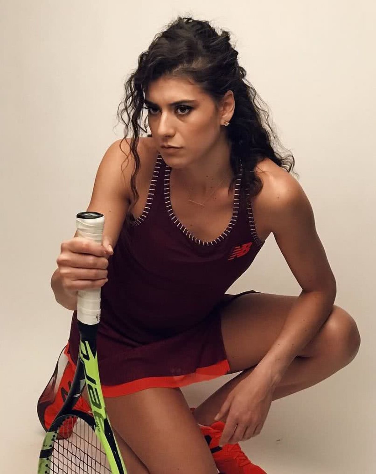 FOTO Sorana Cîrstea, o nouă fotografie DEMENȚIALĂ: "Shooting cool în seara asta"