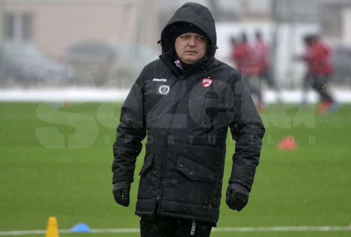 GALERIE FOTO + VIDEO Florin Bratu a condus azi primul antrenament la Dinamo! Cum a încercat să-i mobilizeze pe jucători