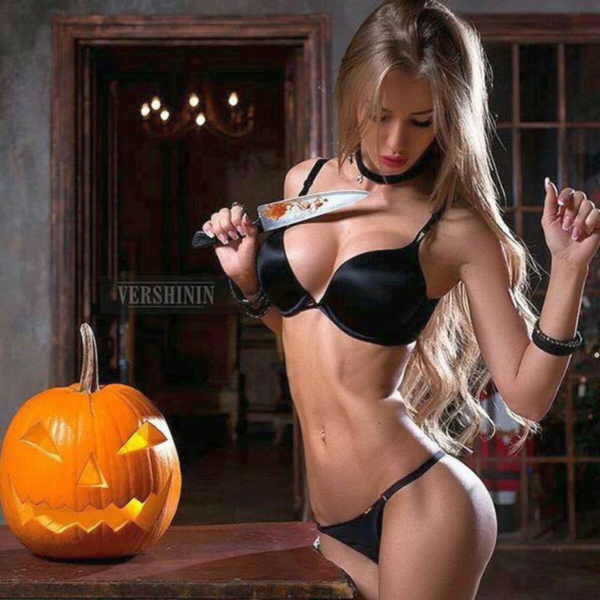 GALERIE FOTO Noua Irina Shayk » Născută în Siberia, Valentina iubește hocheiul și adoră imaginile în care renunță la haine