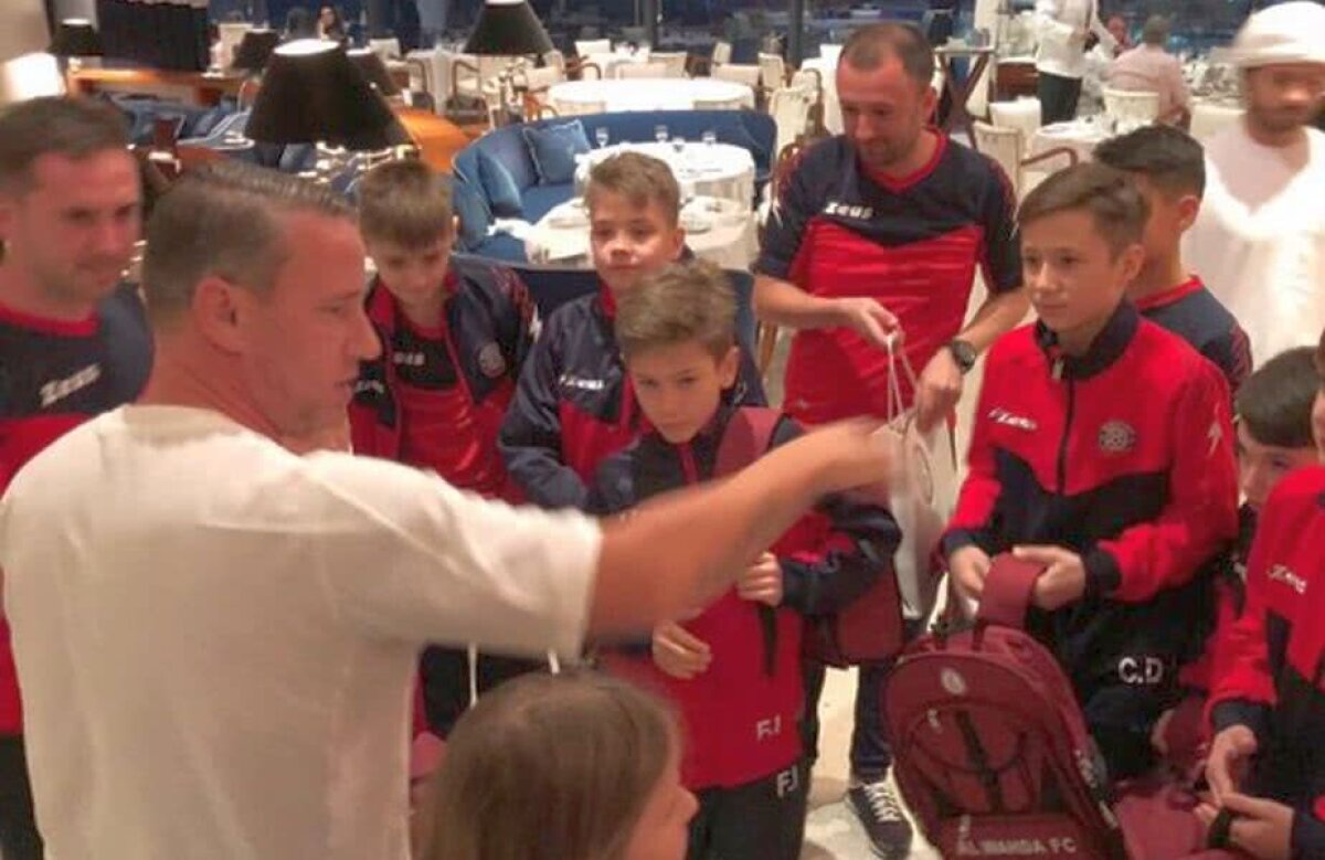 FOTO Gest superb al lui Laurențiu Reghecampf pentru o echipă de copii din România