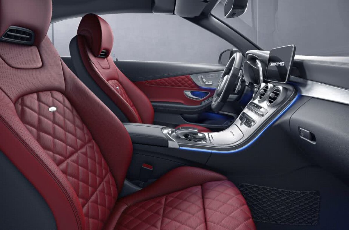 GALERIE FOTO Simona Halep, răsfățată înainte de Indian Wells » Supercadou de zeci de mii de euro!