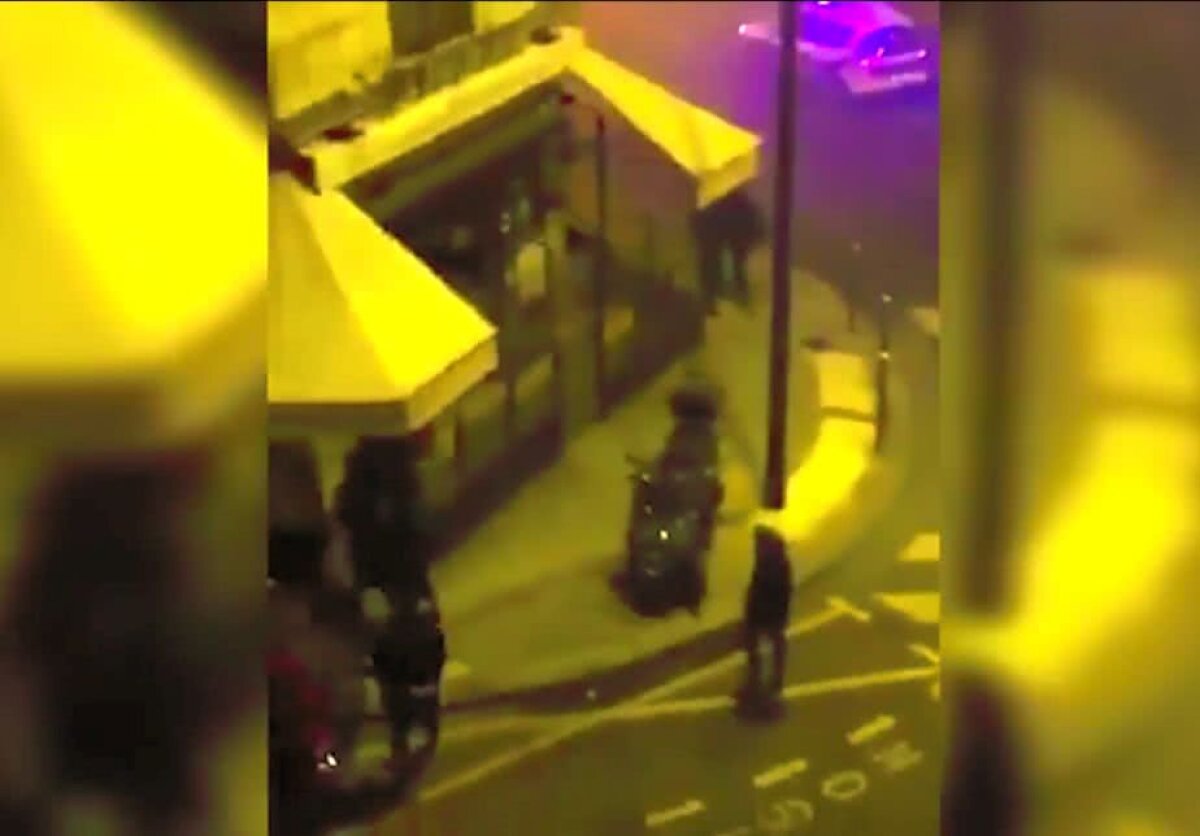 VIDEO + FOTO Ultrașii lui PSG au atacat hotelul Realului » Poliția a oprit haosul de pe străzi