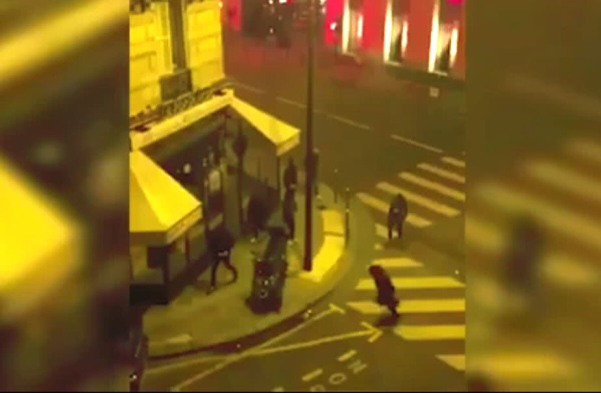 VIDEO + FOTO Ultrașii lui PSG au atacat hotelul Realului » Poliția a oprit haosul de pe străzi