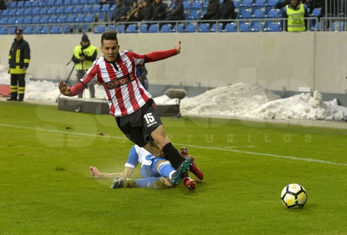 VIDEO + FOTO Craiova merge în semifinalele Cupei după o victorie uriașă cu Dinamo, scor 1-0! Debut negru pentru Bratu