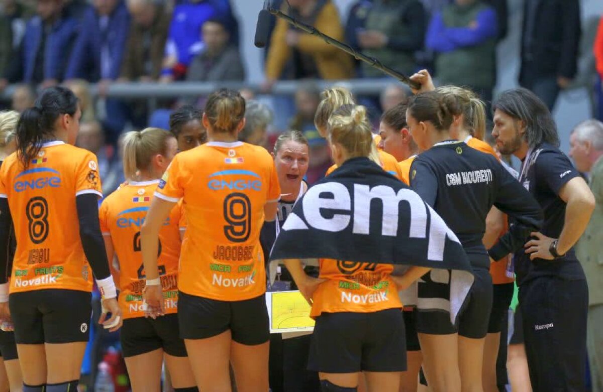 GALERIE FOTO Au învins "monstrul"! Surpriză imensă în Liga Națională de Handbal! Vedetele CSM-ului s-au făcut de râs la Craiova și continuă forma slabă din acest an