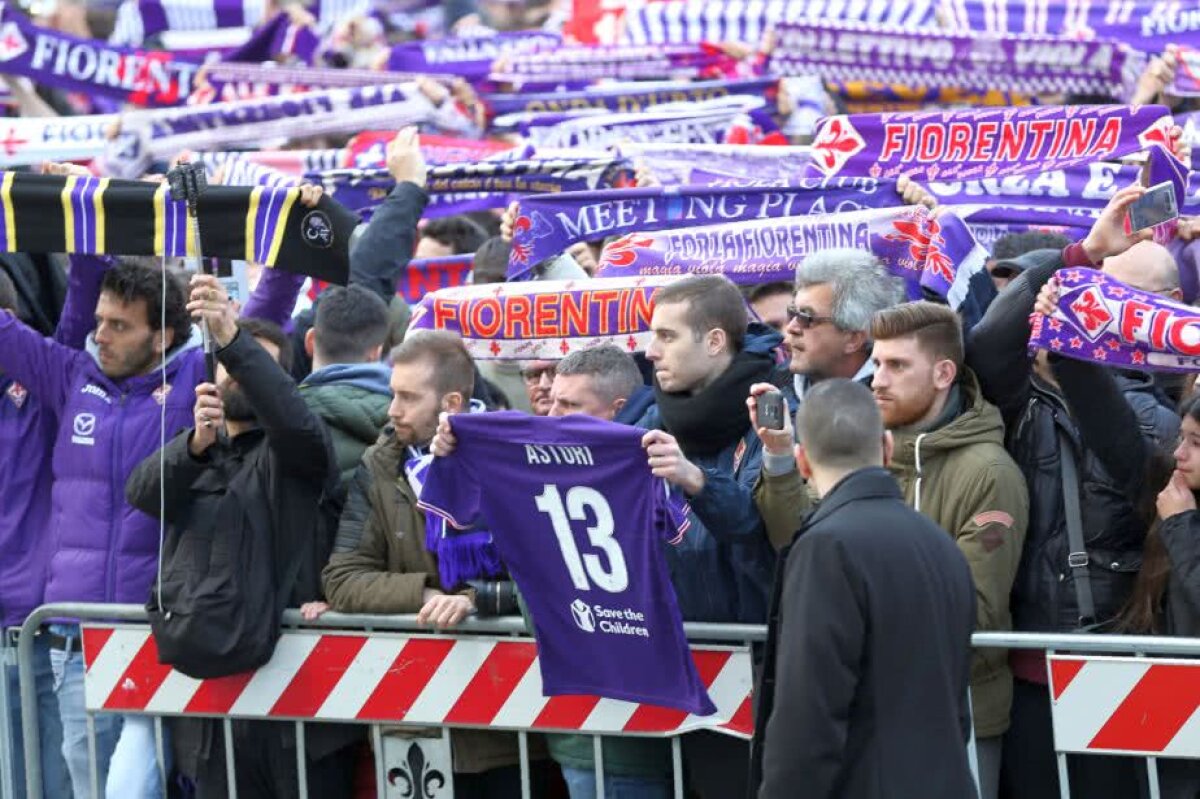 VIDEO + FOTO Momente zguduitoare la Florența: Zanetti, Buffon sau Tătărușanu la înmormântarea lui Davide Astori » Mii de fani prezenți în fața bisericii în care se odihnește și Michelangelo