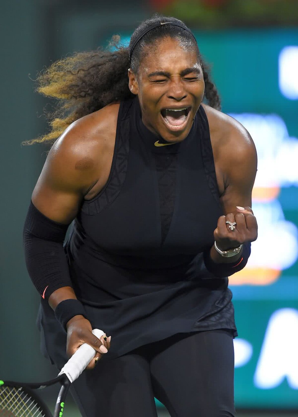 INDIAN WELLS.  VIDEO + FOTO Serena Williams și Victoria Azarenka au revenit pe teren » Victorii în primele meciuri de la Indian Wells + toate rezultatele zilei