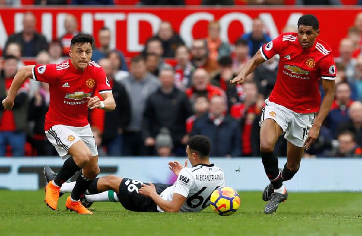 VIDEO + FOTO » Manchester United se impune în fața lui Liverpool, 2-1! Rashford a marcat golurile "diavolilor" » Echipa lui Mourinho se distanțează de rivală