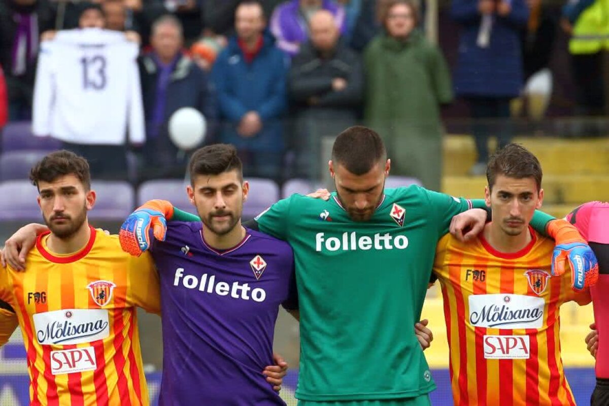 GALERIE FOTO + VIDEO Momente emoționante înaintea meciului Fiorentina - Benevento: Alin Toșca, profund marcat