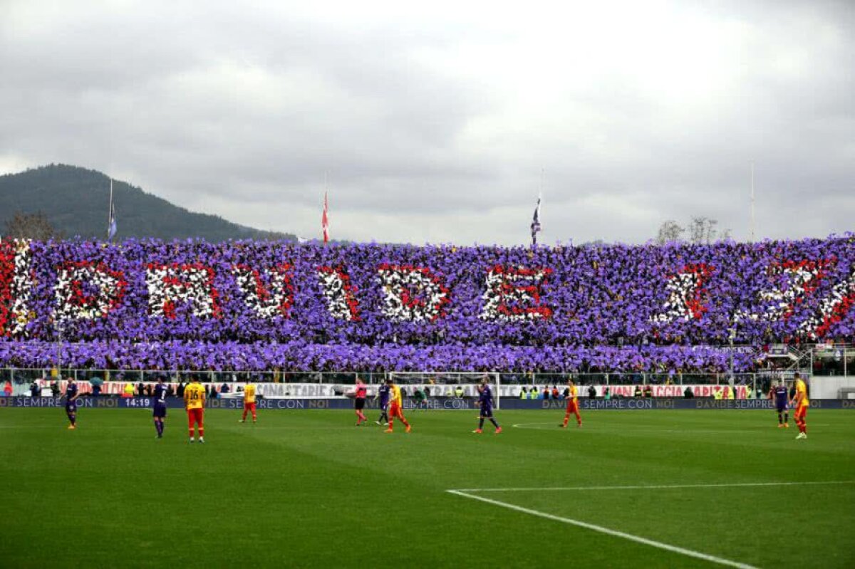 GALERIE FOTO + VIDEO Momente emoționante înaintea meciului Fiorentina - Benevento: Alin Toșca, profund marcat