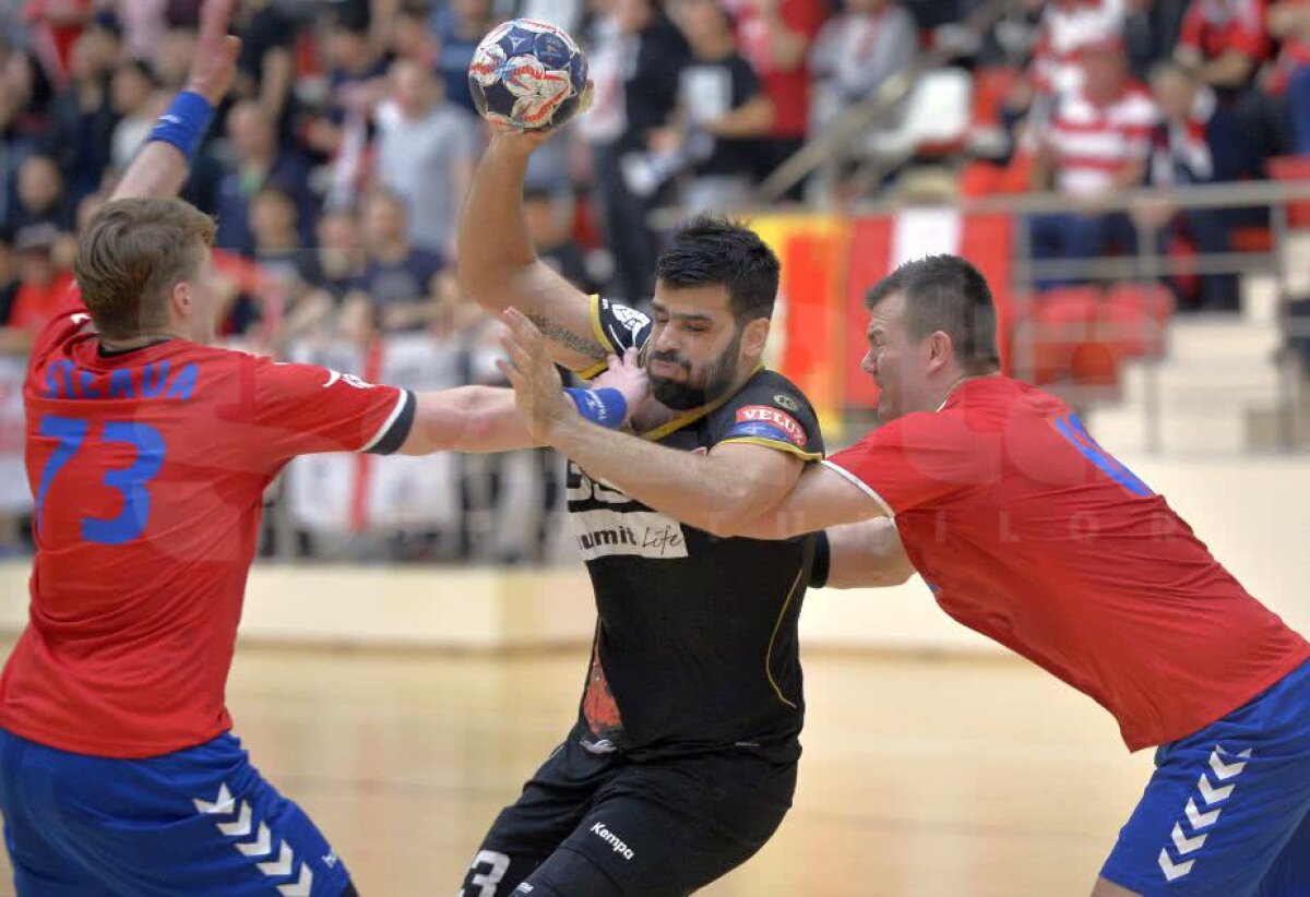 DINAMO - STEAUA // GALERIE FOTO "Câinii' și-au surclasat marea rivală în derby-ul Ligii Naționale de Handbal, iar campionatul s-a relansat!