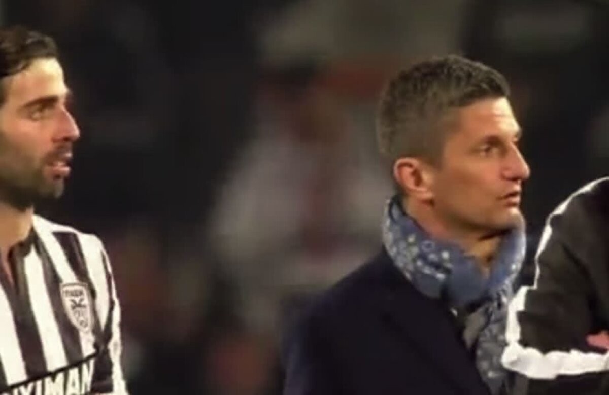 UPDATE/VIDEO + FOTO Din nou haos în Grecia: golul anulat lui Varela a oprit PAOK - AEK Atena în prelungiri! Imagini ȘOCANTE: patronul lui PAOK a intrat pe teren înarmat cu un pistol!