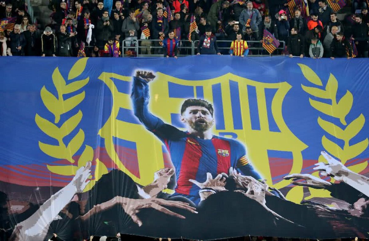 GALERIE FOTO + VIDEO Coregrafie impresionantă pentru Messi: God save the King » Starul Barcelonei a stabilit un record personal