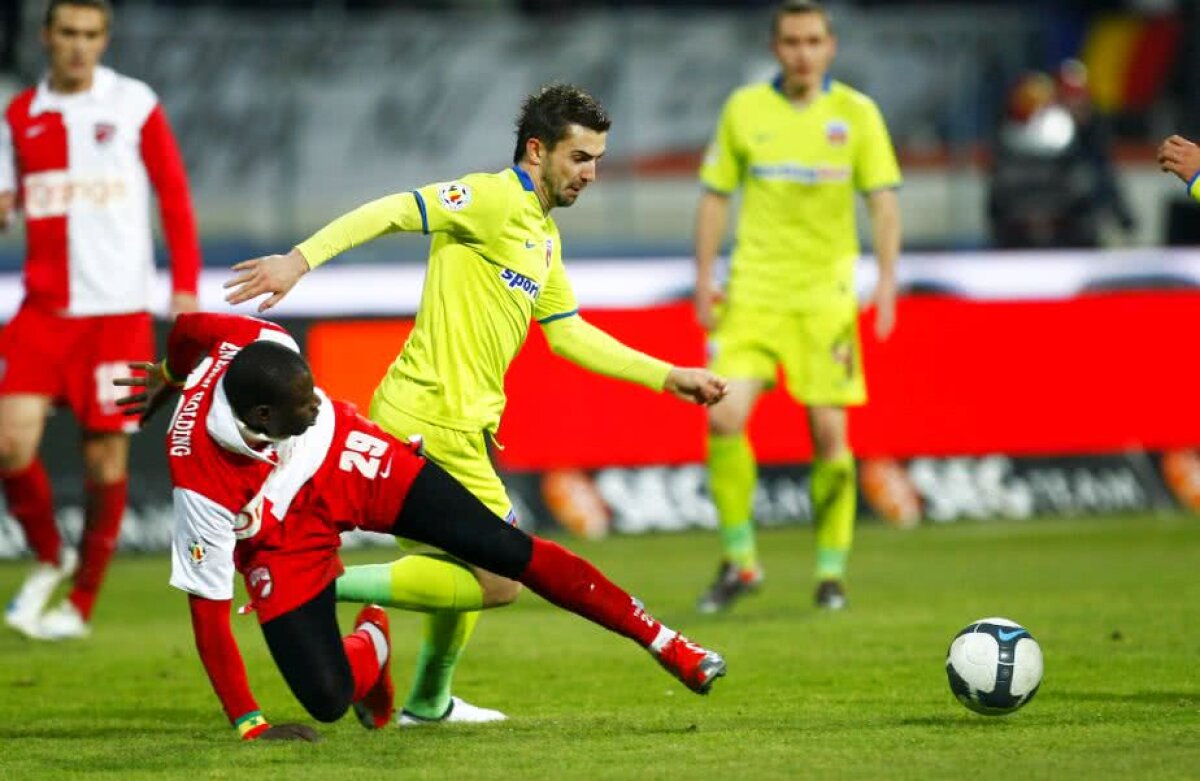 EXCLUSIV Superinterviu cu fotbalistul numit "mafiot" de Becali după ce patronul FCSB îi oferise un contract pe viață: "Nici măcar pușcăria nu l-a schimbat" 