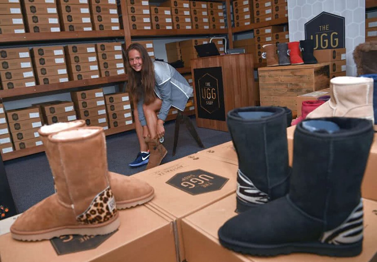 SPECIAL GSP Acum 5 ani nu avea bani să meargă la turnee. Acum a luat circuitul WTA cu asalt! Fără mușchi, dar cu un talent fabulos: cine e vedeta noii generații WTA