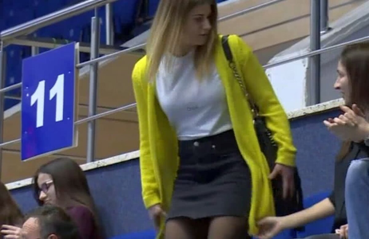 VIDEO + FOTO WOW! Încă o apariție provocatoare » O vedetă din echipa lui CSM București a întors toate privirile la meciul de azi