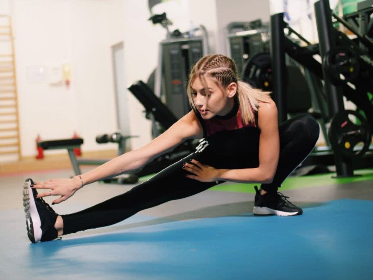 FOTO Alina Eremia atrage privirile bărbaților de fiecare dată când merge la sală: "Sportul e ca shopping-ul!"