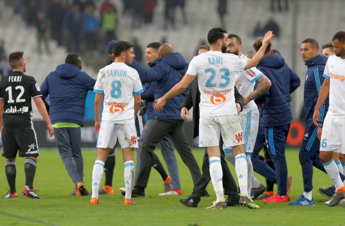 FOTO + VIDEO Scene halucinante după derby-ul Franței » Jucătorii s-au bătut la sfârșitul meciului pe teren și în tunelul spre vestiare