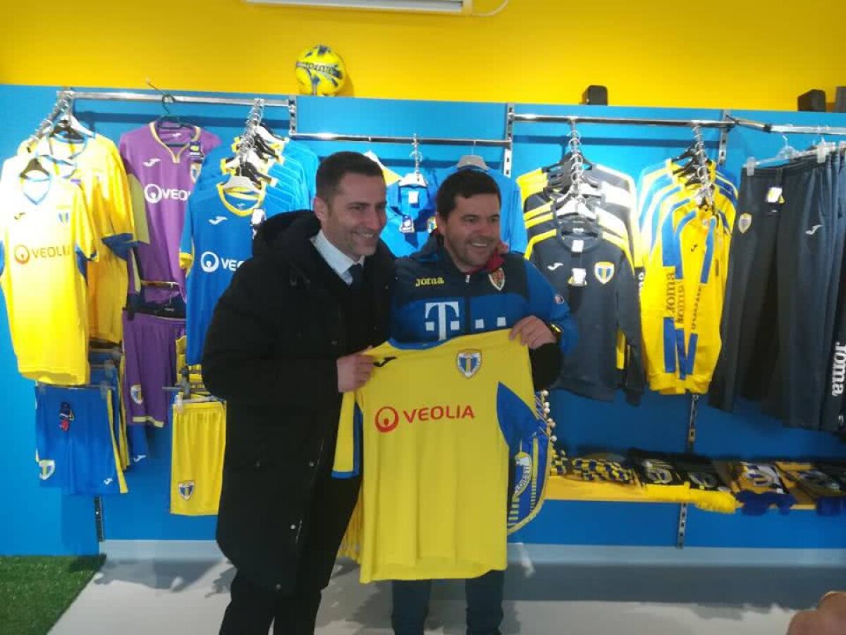 VIDEO Antrenament pe "Ilie Oană" pentru naționala României. Cosmin Contra a profitat din plin de vizită 