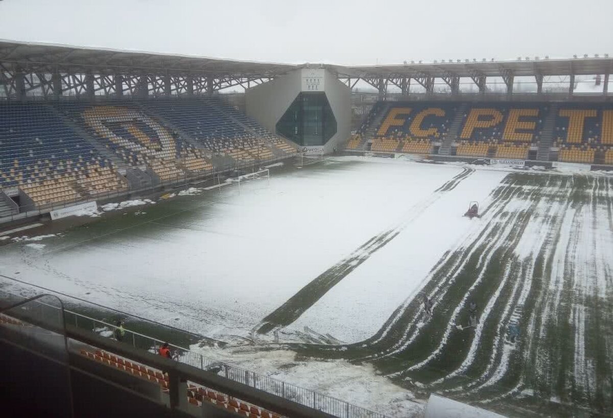 UPDATE FOTO Partidele Turului de Elită au fost amânate! Cum arată stadionul pe care azi trebuie să se joace meciurile naționalelor sub 19 ani 