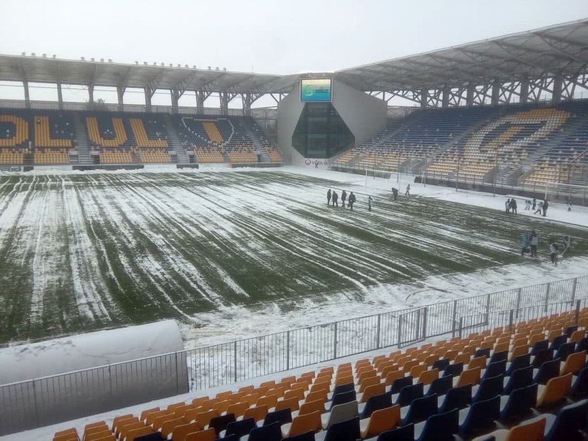 UPDATE FOTO Partidele Turului de Elită au fost amânate! Cum arată stadionul pe care azi trebuie să se joace meciurile naționalelor sub 19 ani 