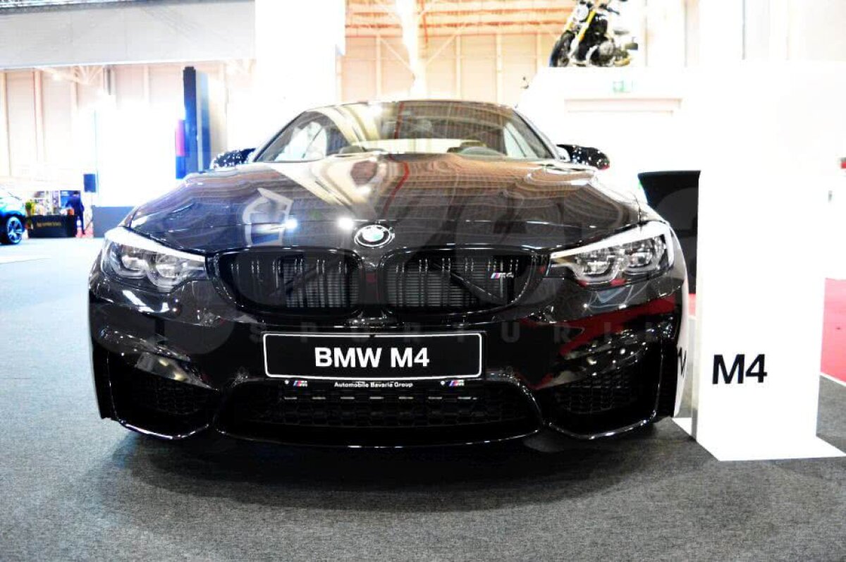 VIDEO + FOTO Cele mai tari mașini sunt la București! Imagini de la Salonul Internațional Auto: cum arată Bentley Bentayga sau noul Rolls-⁠Royce Phantom 