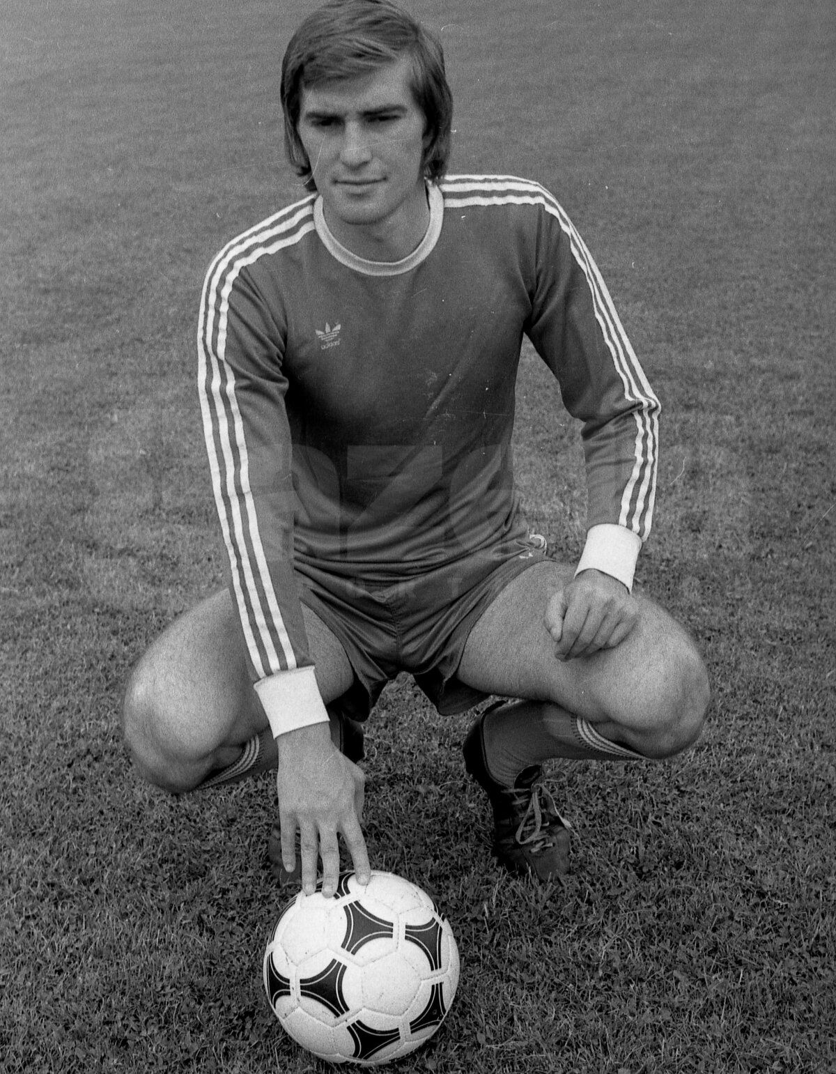 VIDEO + FOTO Nicolae Tilihoi a murit la 61 de ani! Corpul legendei Craiovei Maxima a fost depus la Biserica Sfinții Apostoli » Balaci: "Nae a mai trăit 3 ani și 7 luni datorită lui Iorgulescu"