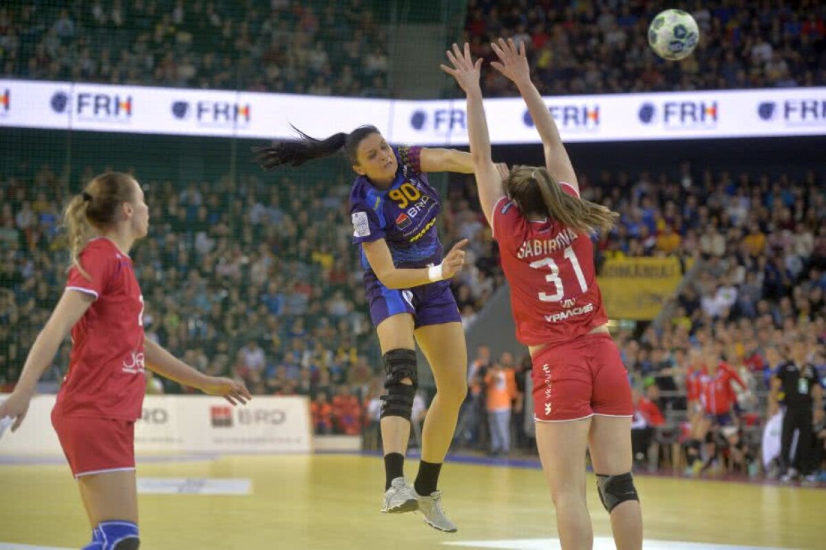 GALERIE FOTO România câștigă cu Rusia și e calificată în proporție de 99% la Campionatul European » Buceschi și Denisa Dedu, meci de senzație!