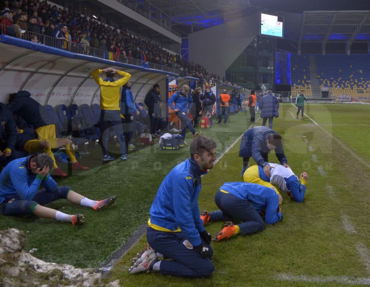 FOTO Lacrimile care ne dau speranțe! Imaginile surprinse după thrillerul de la Ploiești arată cât suflet pun tricolorii