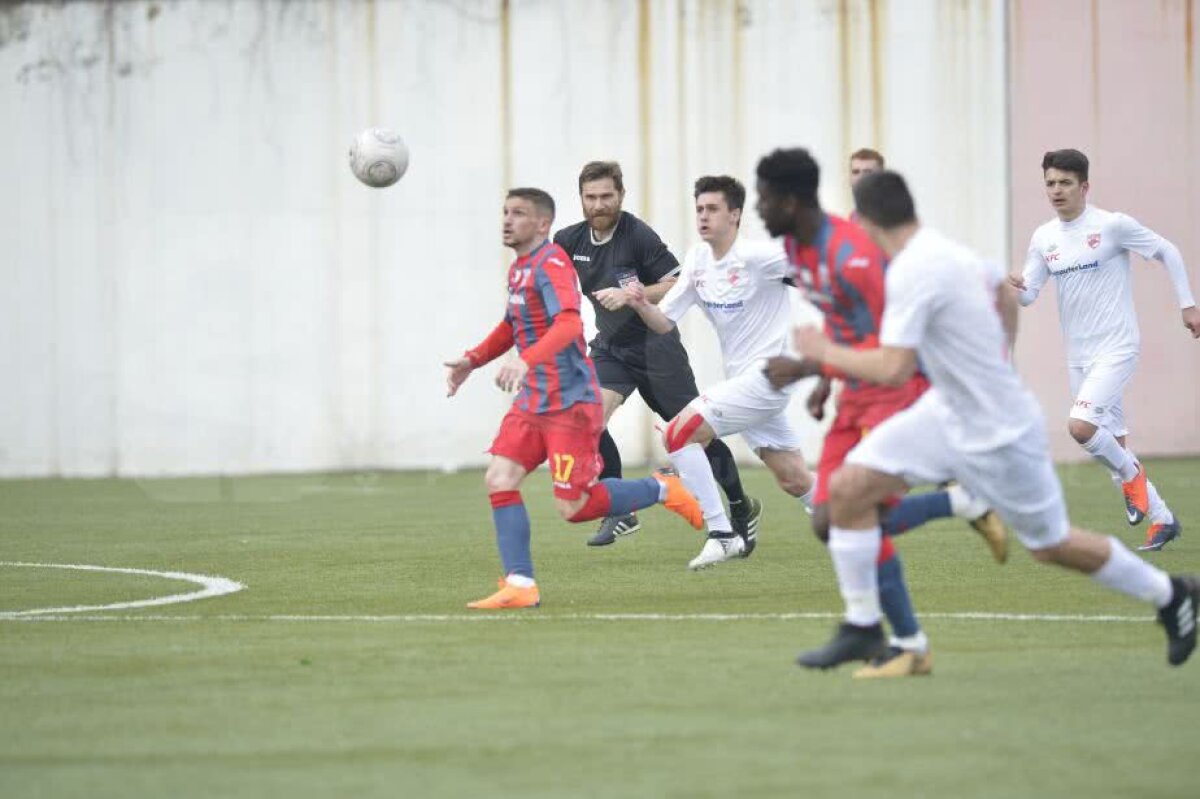 GALERIE FOTO Surpriză uriașă în Liga a 4-a! Steaua s-a încurcat cu Dinamo și Academia Rapid ia avans