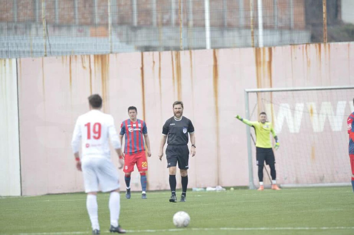 GALERIE FOTO Surpriză uriașă în Liga a 4-a! Steaua s-a încurcat cu Dinamo și Academia Rapid ia avans