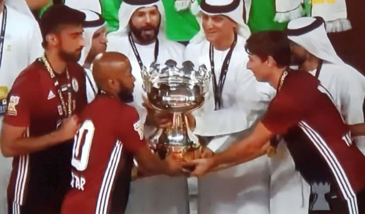 FOTO Jackpot dublu pentru Reghecampf » Al doilea trofeu în Emirate și un bonus consistent primit din partea conducerii