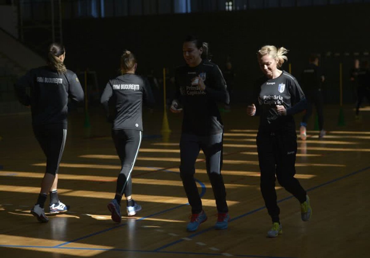 GALERIE FOTO Per Johansson a condus primul antrenament de la revenirea la CSM București