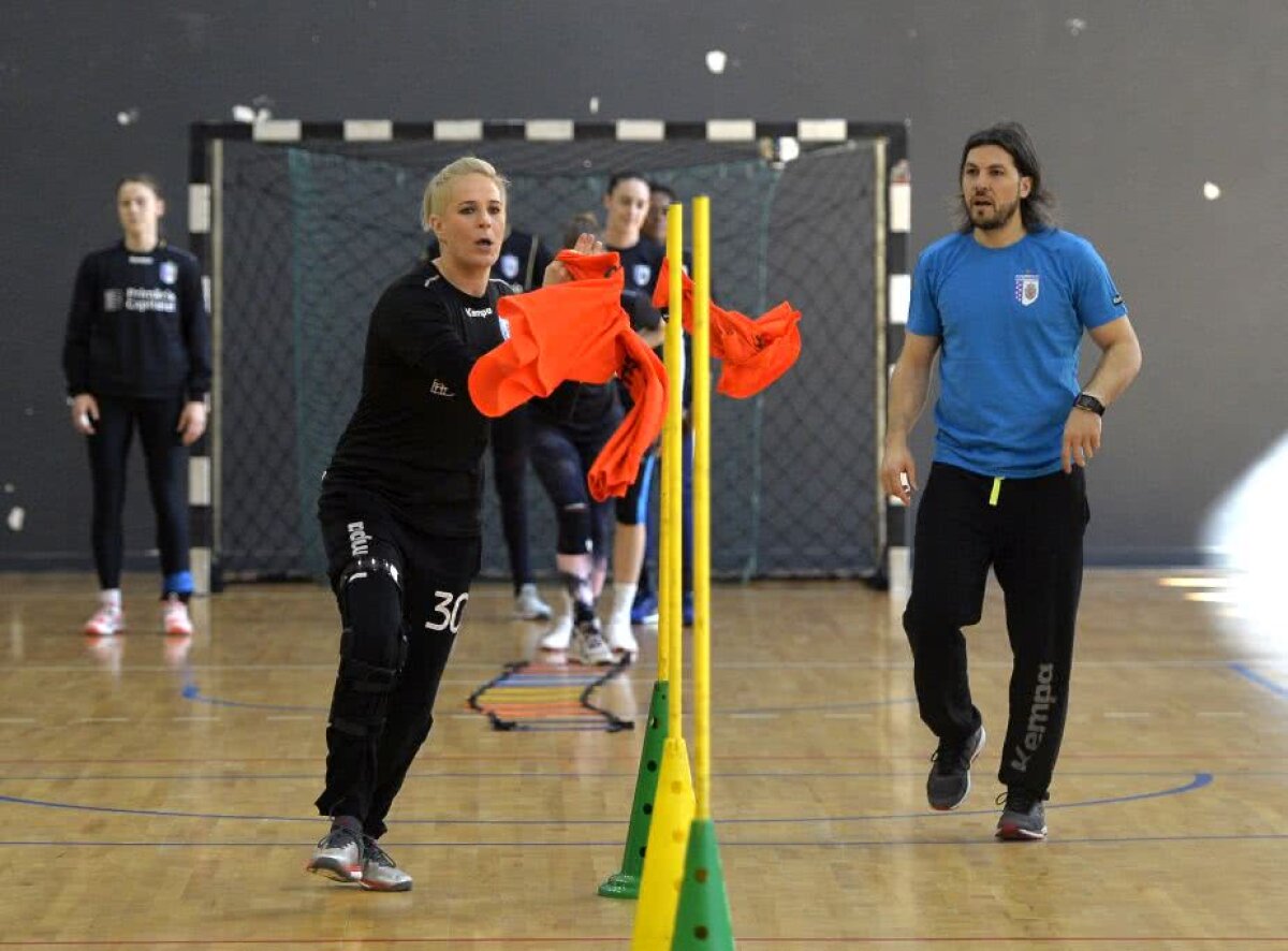 GALERIE FOTO Per Johansson a condus primul antrenament de la revenirea la CSM București