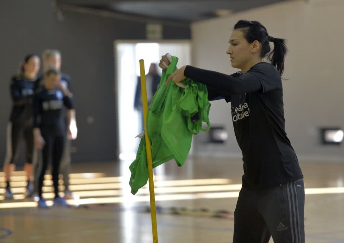 GALERIE FOTO Per Johansson a condus primul antrenament de la revenirea la CSM București