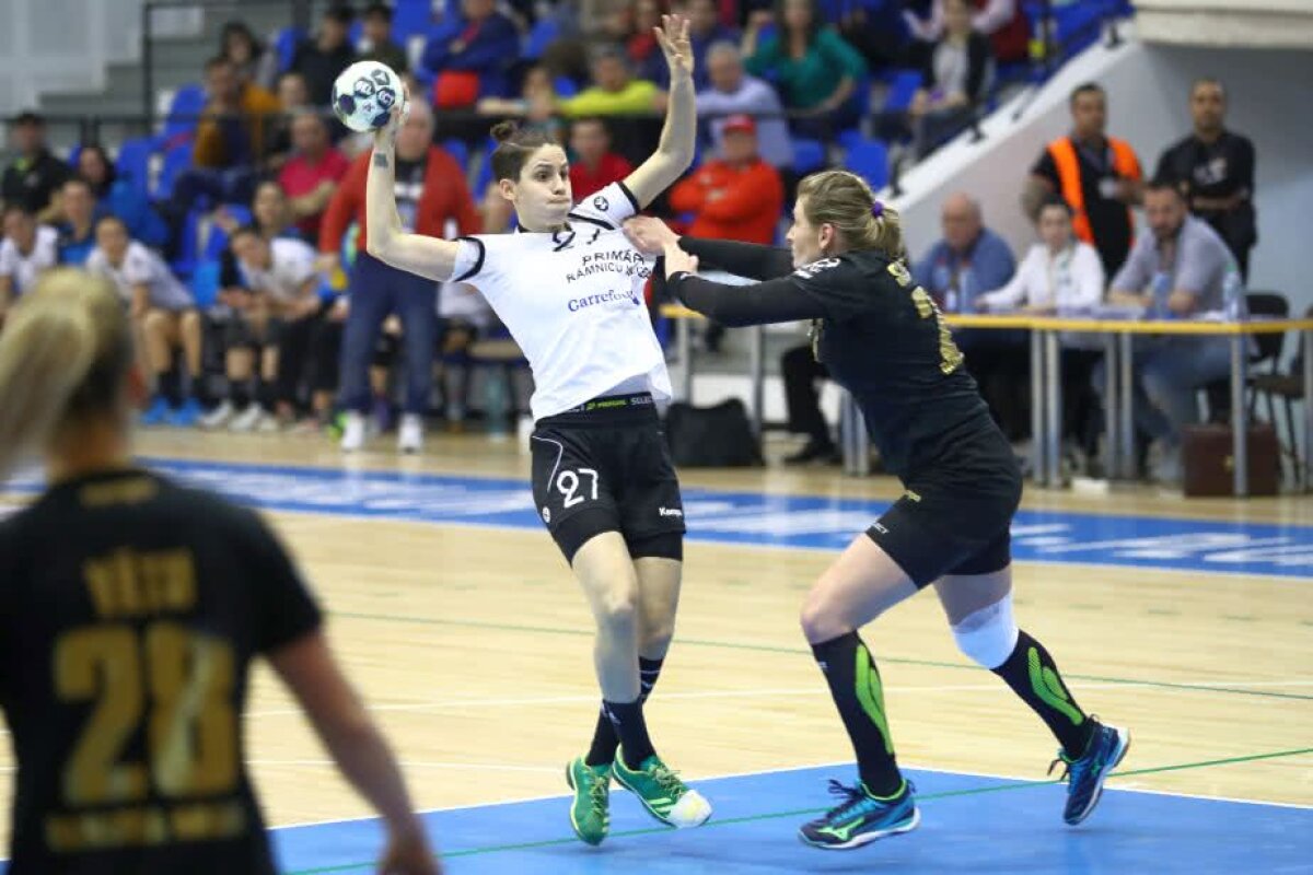 GALERIE FOTO Finală în premieră în Cupa României la handal feminin