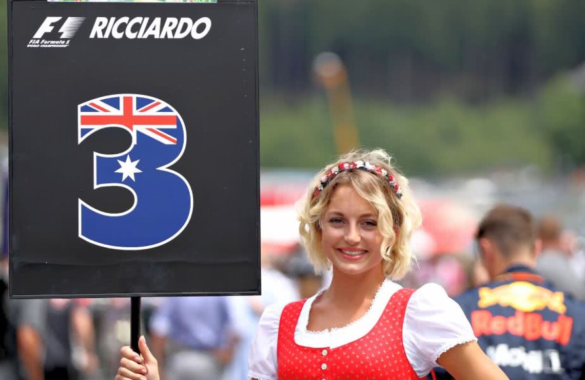 GALERIE FOTO Piloții din Formula 1 critică noua regulă impusă în "Marele Circ": "Nu-mi dau seama cum o fată frumoasă poate deranja pe cineva"