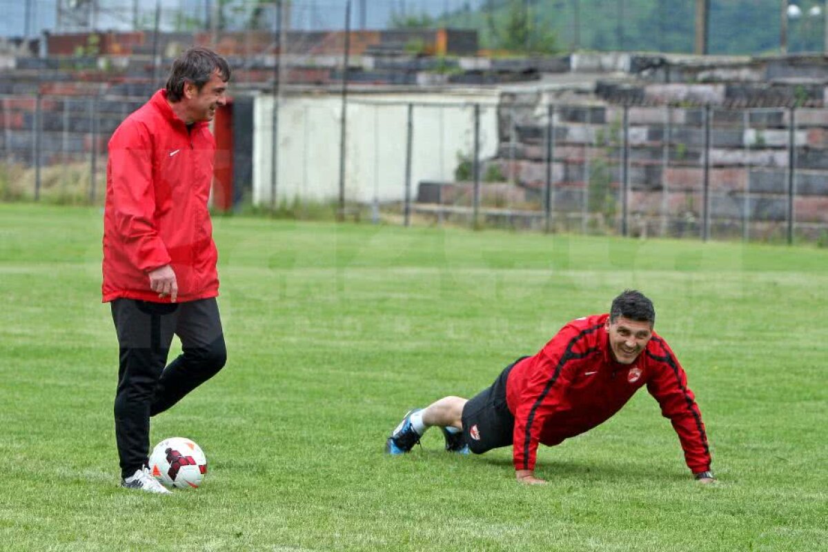 Cuvintele dureroase ale unei legende roș-albe: "Ce să fac pe stadion la Dinamo, să îngheț?" + De ce îl apreciază pe Becali