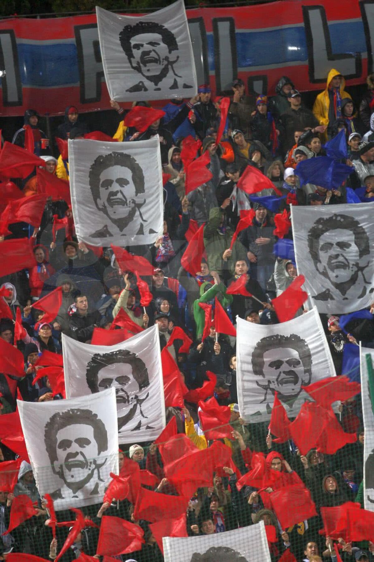 Legendă sau trădător? Dezbatere aprinsă de ziua lui Marius Lăcătuș: votează pe GSP!