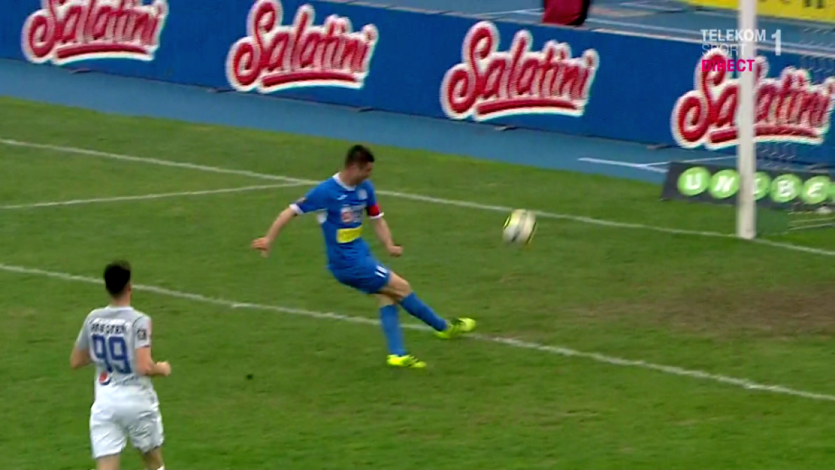 FOTO Ratare uriașă în meciul dintre Poli Iași și Viitorul » N-a nimerit poarta din câțiva metri