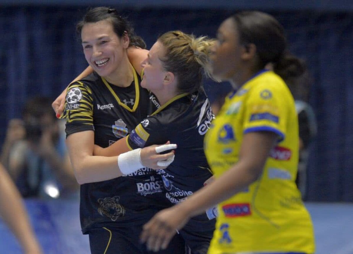 FOTO Magie pe semicerc! CSM București a făcut INSTRUCȚIE cu Metz și e ca și calificată în Final Four