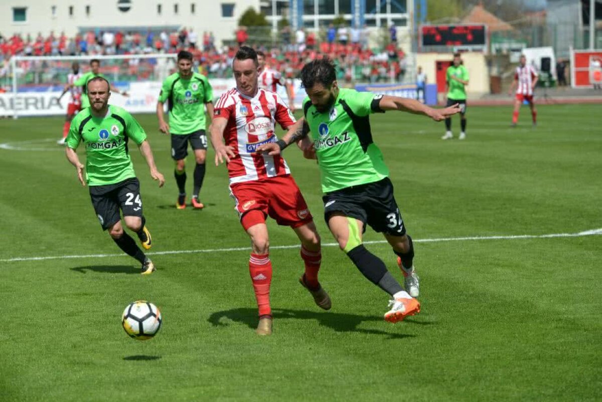 VIDEO +  FOTO » Spectacol în primul meci al zilei!  Sepsi - Gaz Metan a fost decis în minutul 90+1