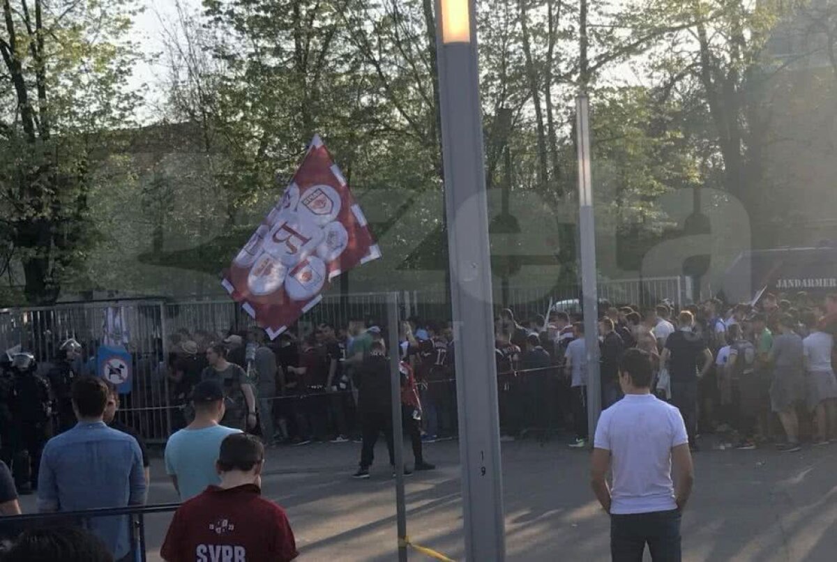 CSA Steaua - Academia Rapid // VIDEO & FOTO Ultrașii Rapidului au ajuns la Arena Națională