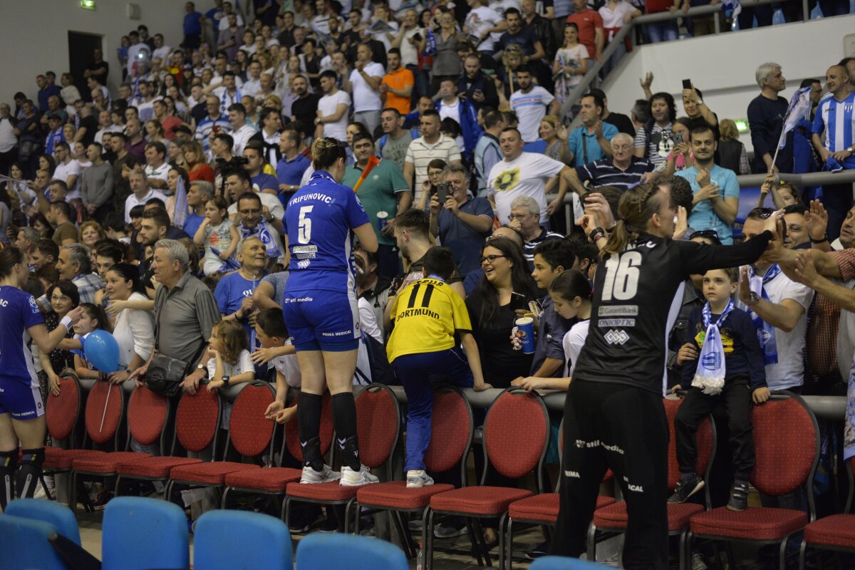 VIDEO & FOTO CALIFICARE istorică! SCM Craiova e în finala Cupei EHF după un retur dramatic! Cu cine se bat oltencele pentru trofeu