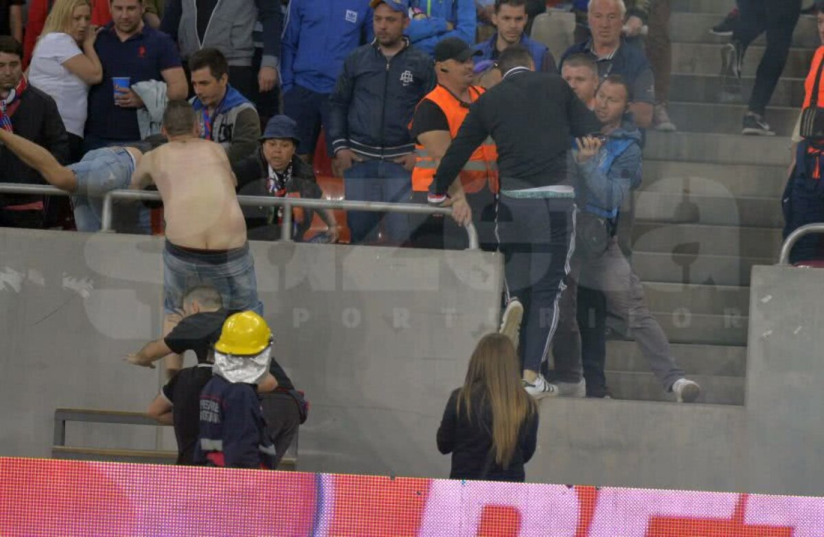 CSA STEAUA - ACADEMIA RAPID // UPDATE VIDEO & FOTO Scene reprobabile la derby-ul din Liga a 4-a! Steliștii au ieșit din peluză și s-au răfuit cu rapidiștii. Filmul evenimentelor: ce nu s-a văzut la TV