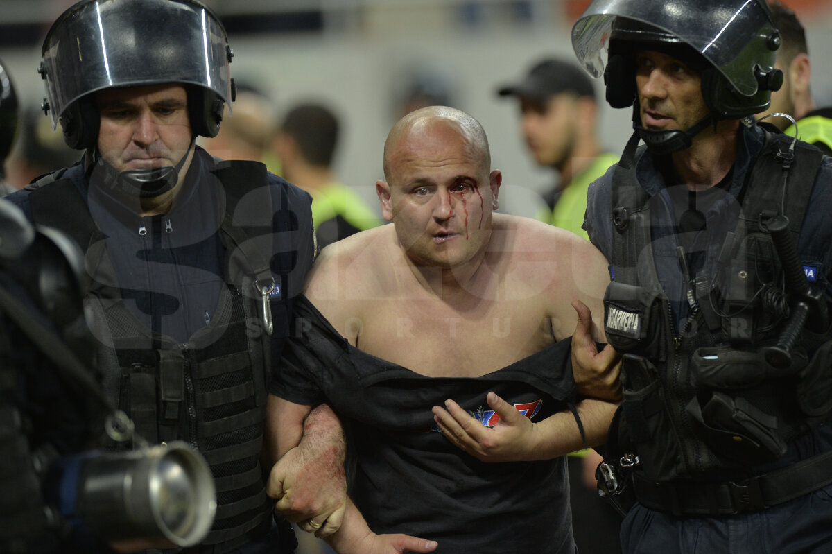 GALERIE FOTO Academia Rapid trece lejer de CSA Steaua, după un derby ca-n '90, cu show în tribune, huligani și 4 goluri » Asistență impresionantă pe Arena Națională: cifra oficială