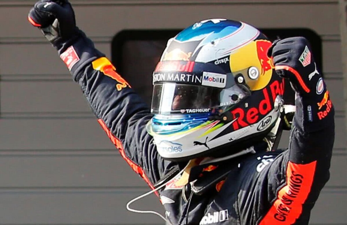 FOTO Spectacol și dramatism în Marele Premiul al Chinei! Ricciardo câștigă după o cursă perfectă » Probleme mari pentru Vettel și Hamilton