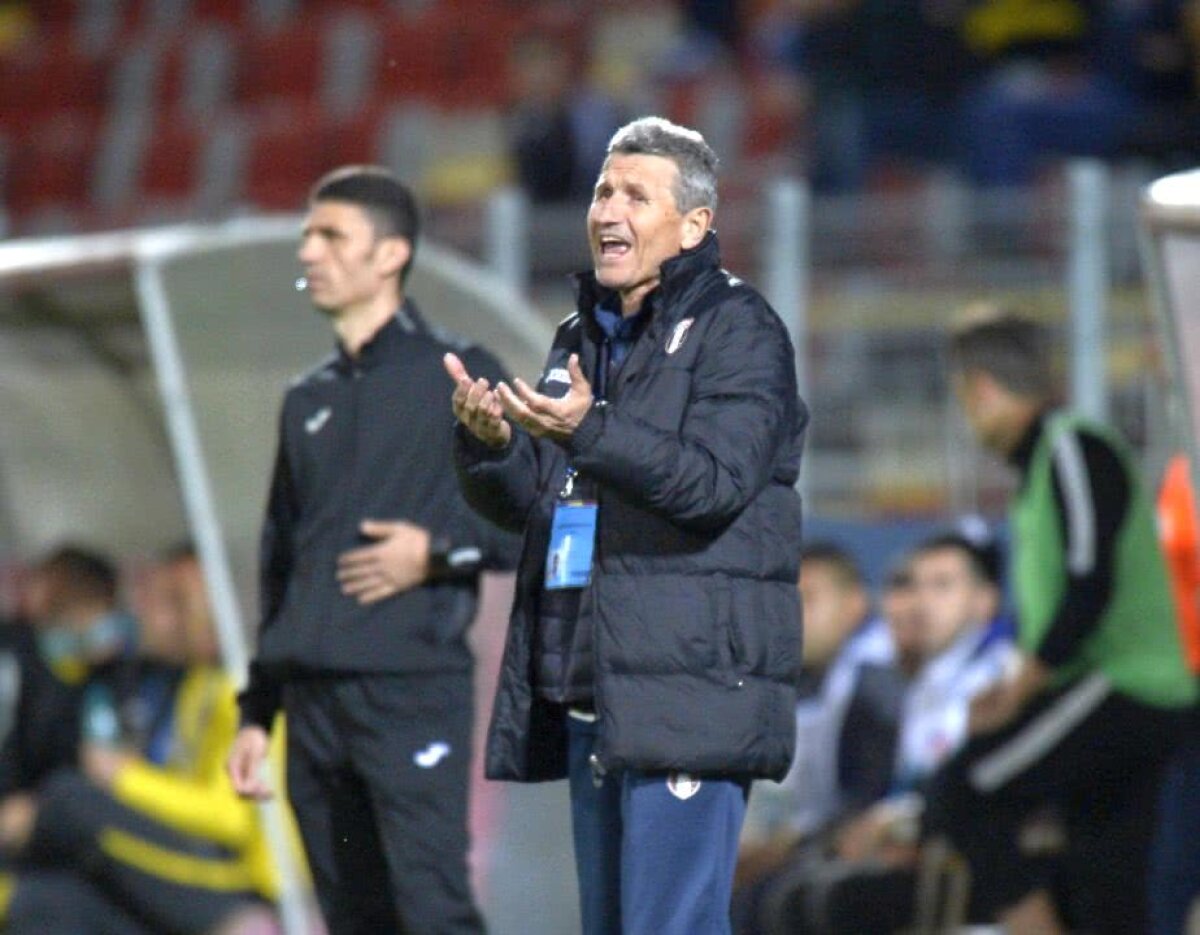 VIDEO+FOTO FCSB, lider fără emoții! Trupa lui Dică a demolat-o pe Astra lui Mulțescu, iar Pintilii a reușit un gol formidabil