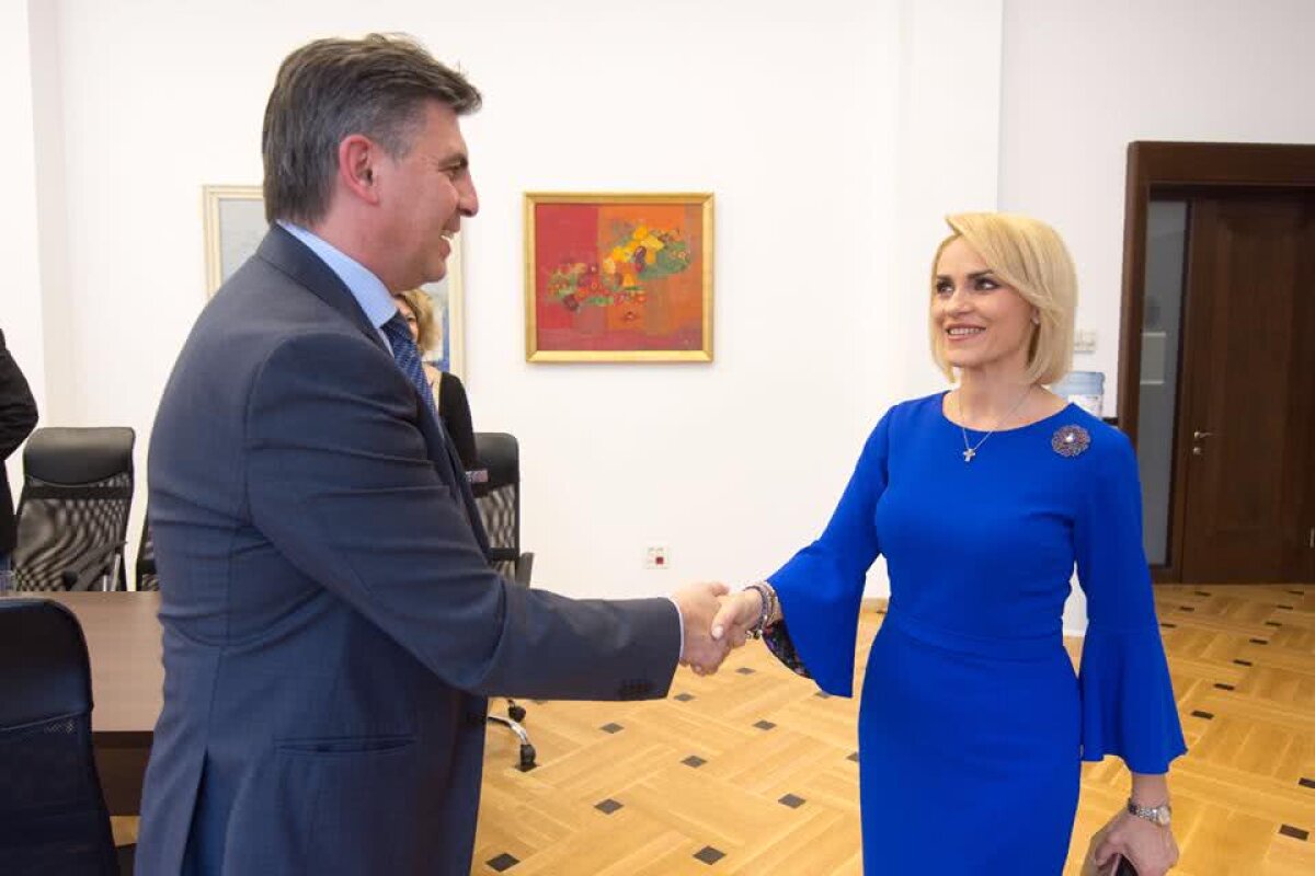 FOTO Cu căciula-n mână și la Gabriela Firea » Ce promisiune i-a făcut Ionuț Lupescu celuilalt lider PSD