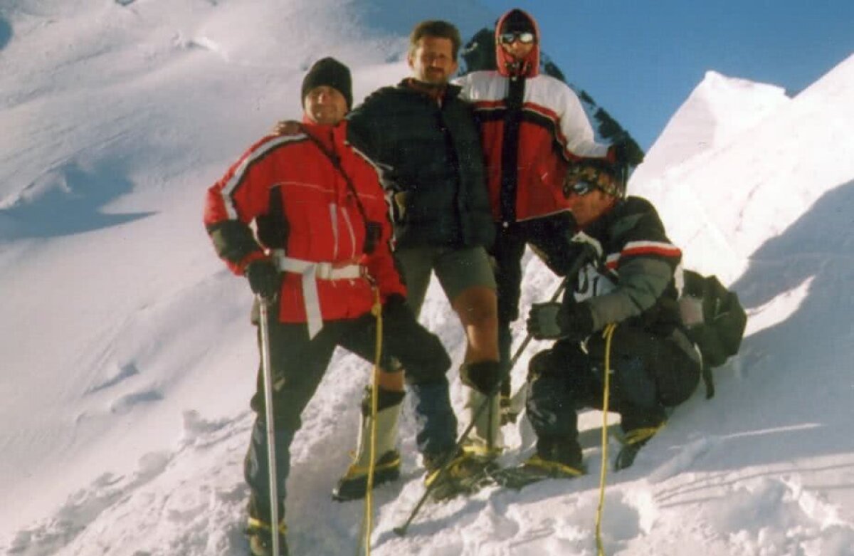 Votul lor contează la fel // Special GSP: Un om de afaceri exotic din nordul Moldovei: "«Beculețul» pentru vot mi se aprinde în noaptea dinaintea alegerilor"